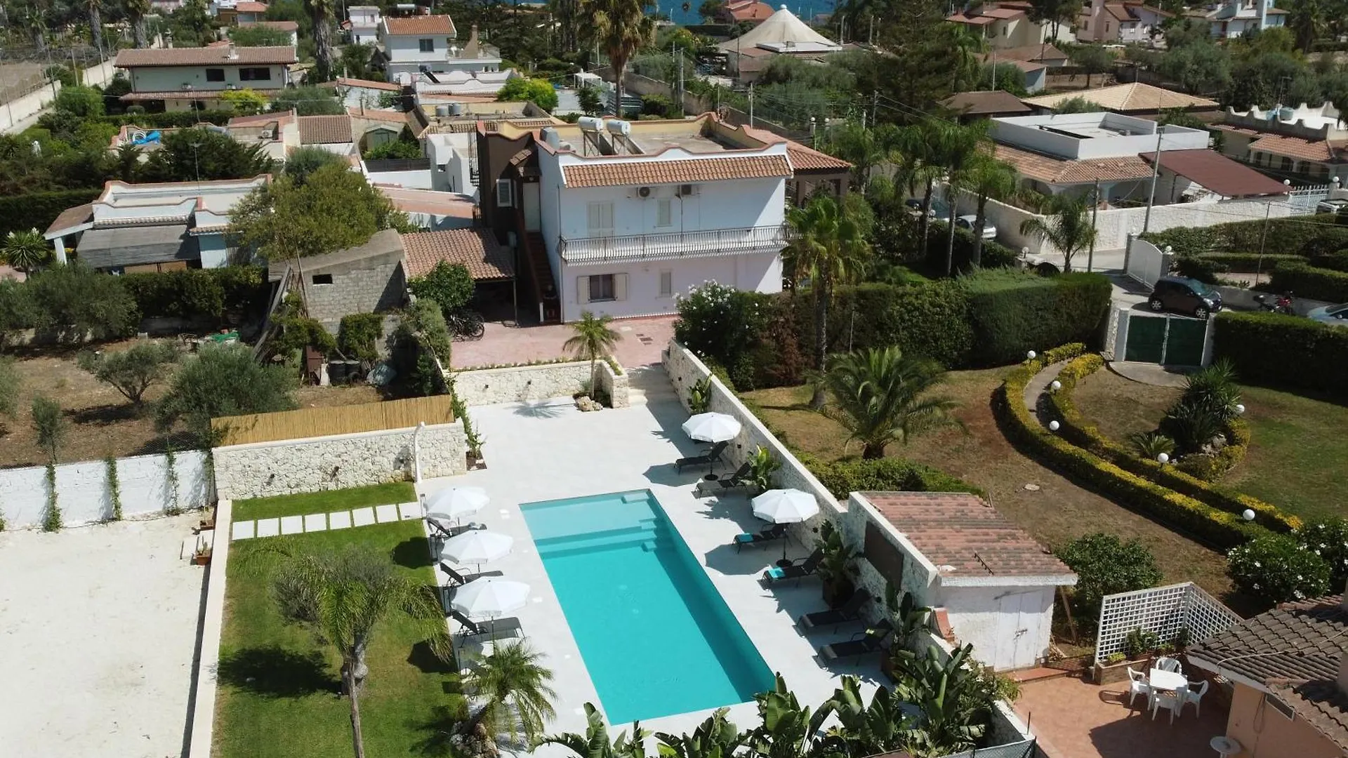 Villa Merilusi Apartments Fontane Bianche 0*,