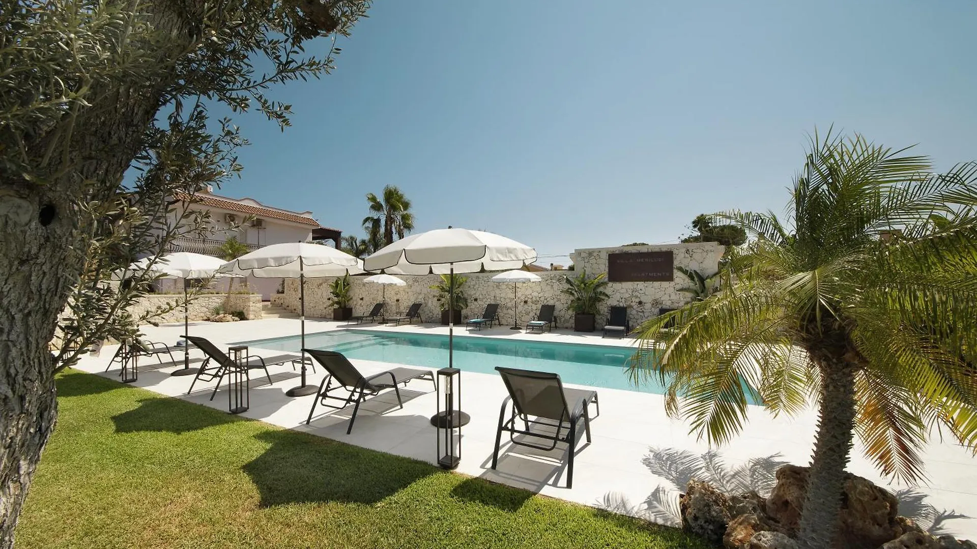 Дом отдыха Villa Merilusi Apartments Фонтане-Бьянке Италия