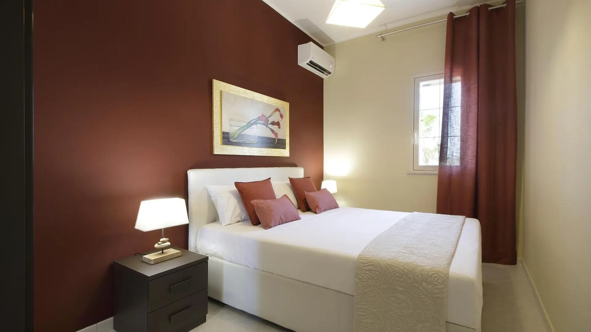 Villa Merilusi Apartments Fontane Bianche Holiday home