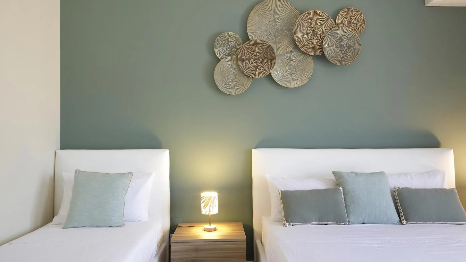 Villa Merilusi Apartments Fontane Bianche Holiday home