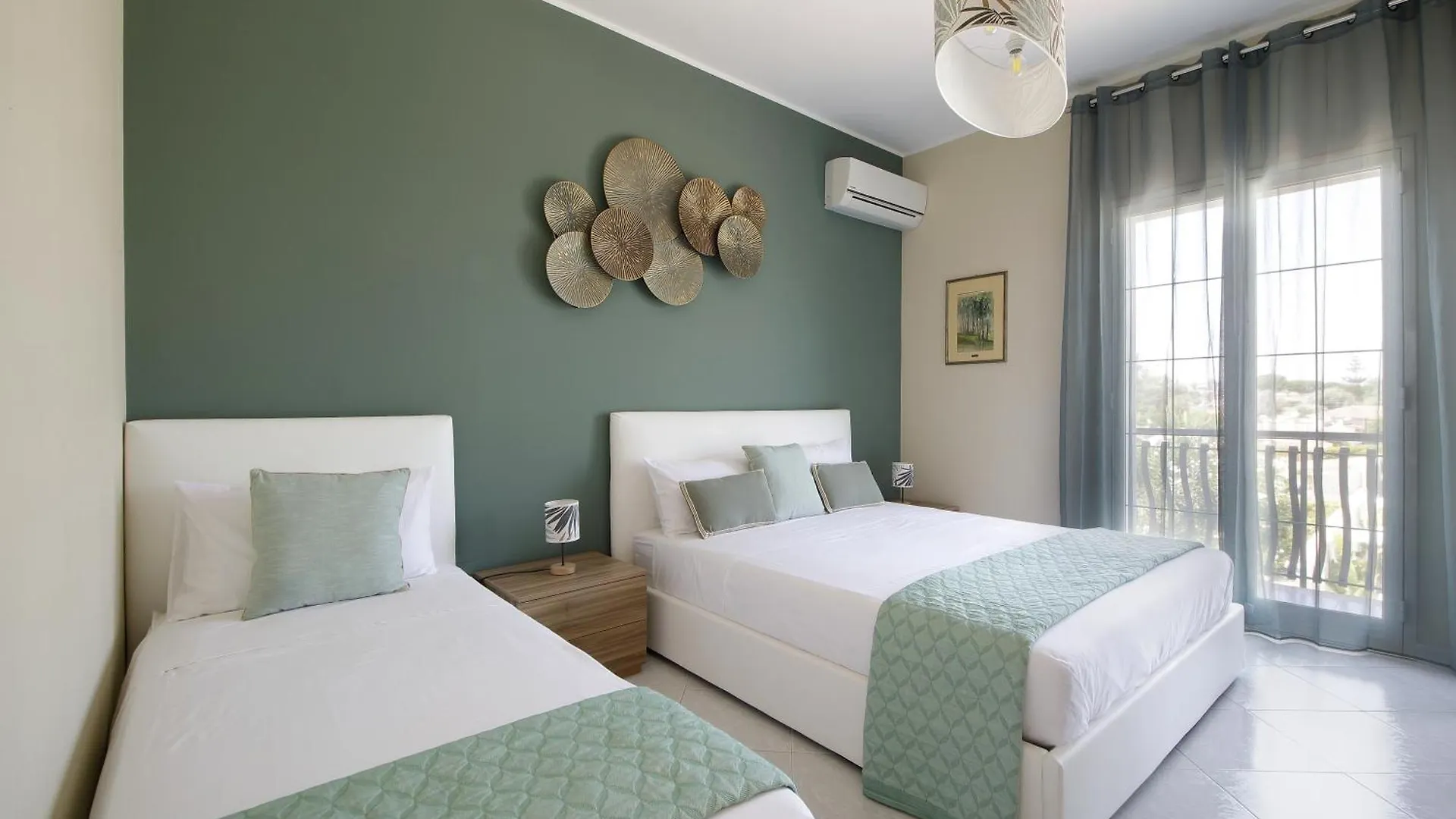 Villa Merilusi Apartments Fontane Bianche 0*,  Italy