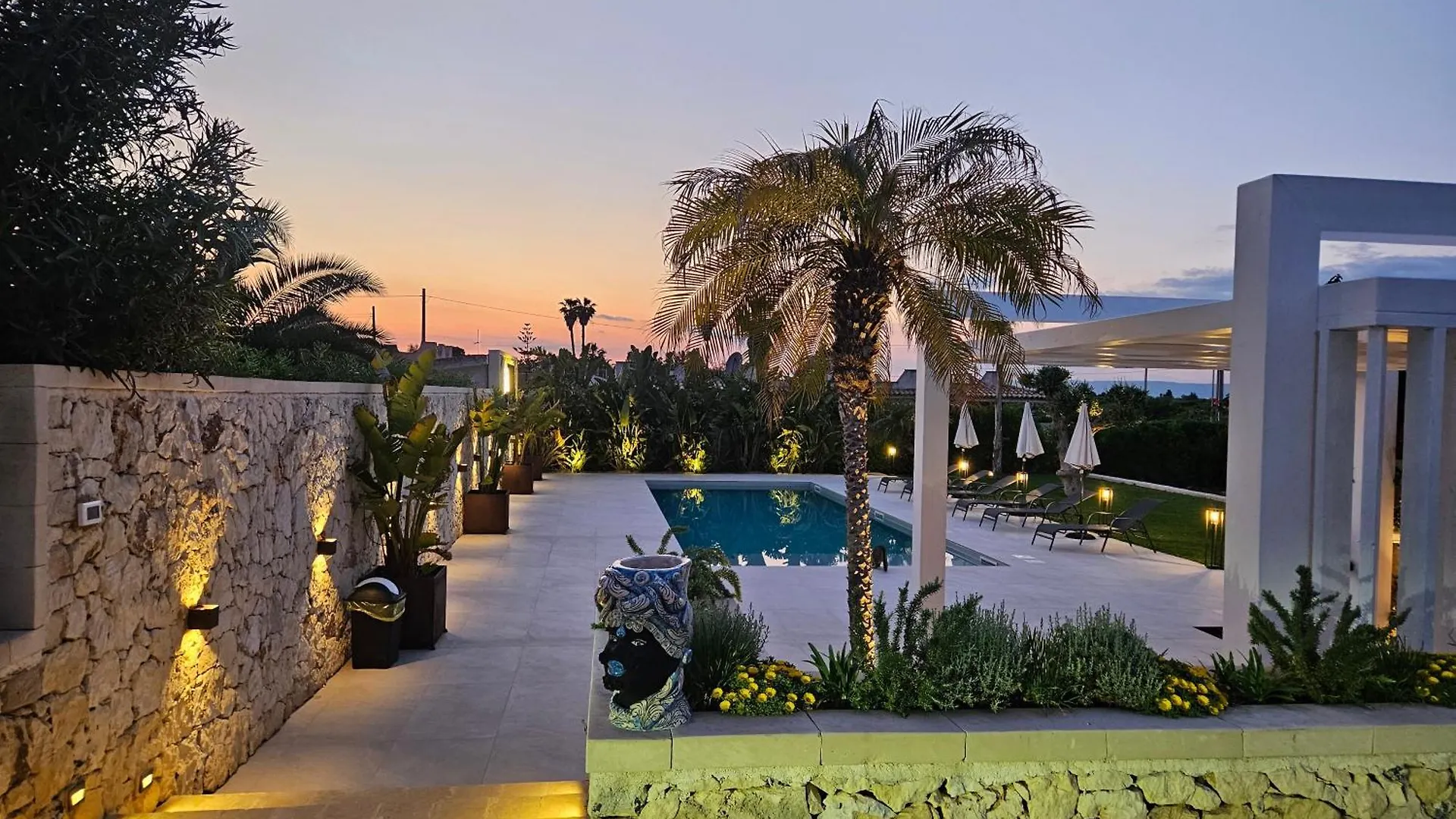 Дом отдыха Villa Merilusi Apartments Фонтане-Бьянке Италия